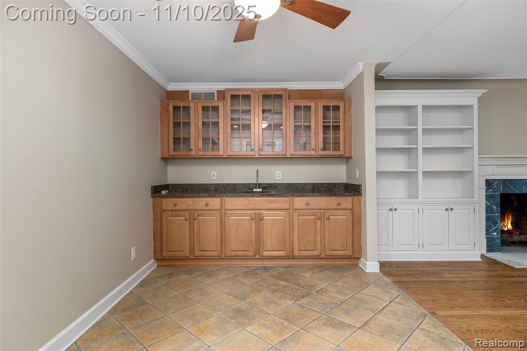 20727 Marter Road Grosse Pointe Woods, MI 48236 - Photo 5 of 29