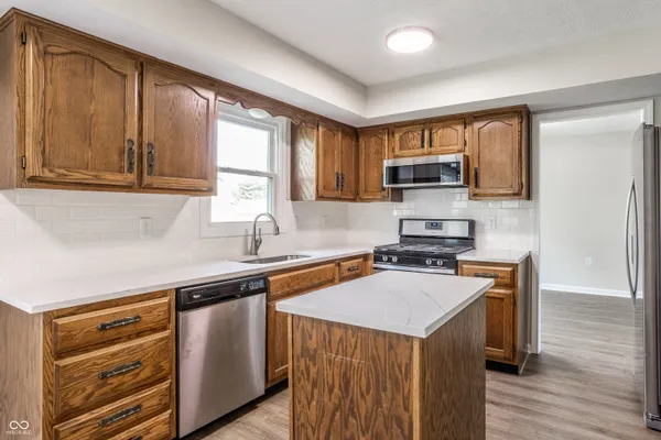 $2,150 | 6130 Bethesda Way, Indianapolis, IN 46254