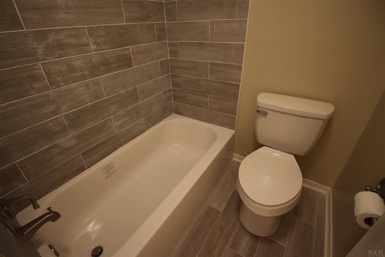 4218 Croydon Road Pensacola, FL 32514 - Photo 17 of 32 Gallery Image 17