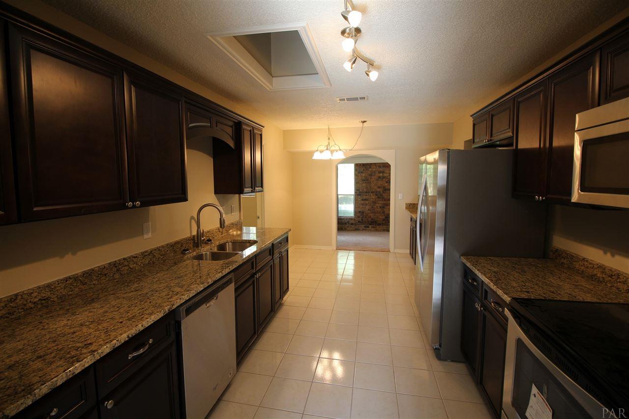 4218 Croydon Road Pensacola, FL 32514 - Photo 10 of 32 Gallery Image 10