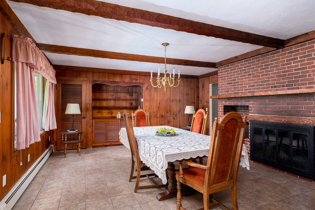55 Old Common Road Auburn, MA 01501 - Photo 10 of 36