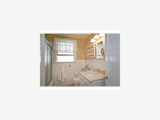730 Crossway Road Burlingame, CA 94010 - Photo 6 of 9