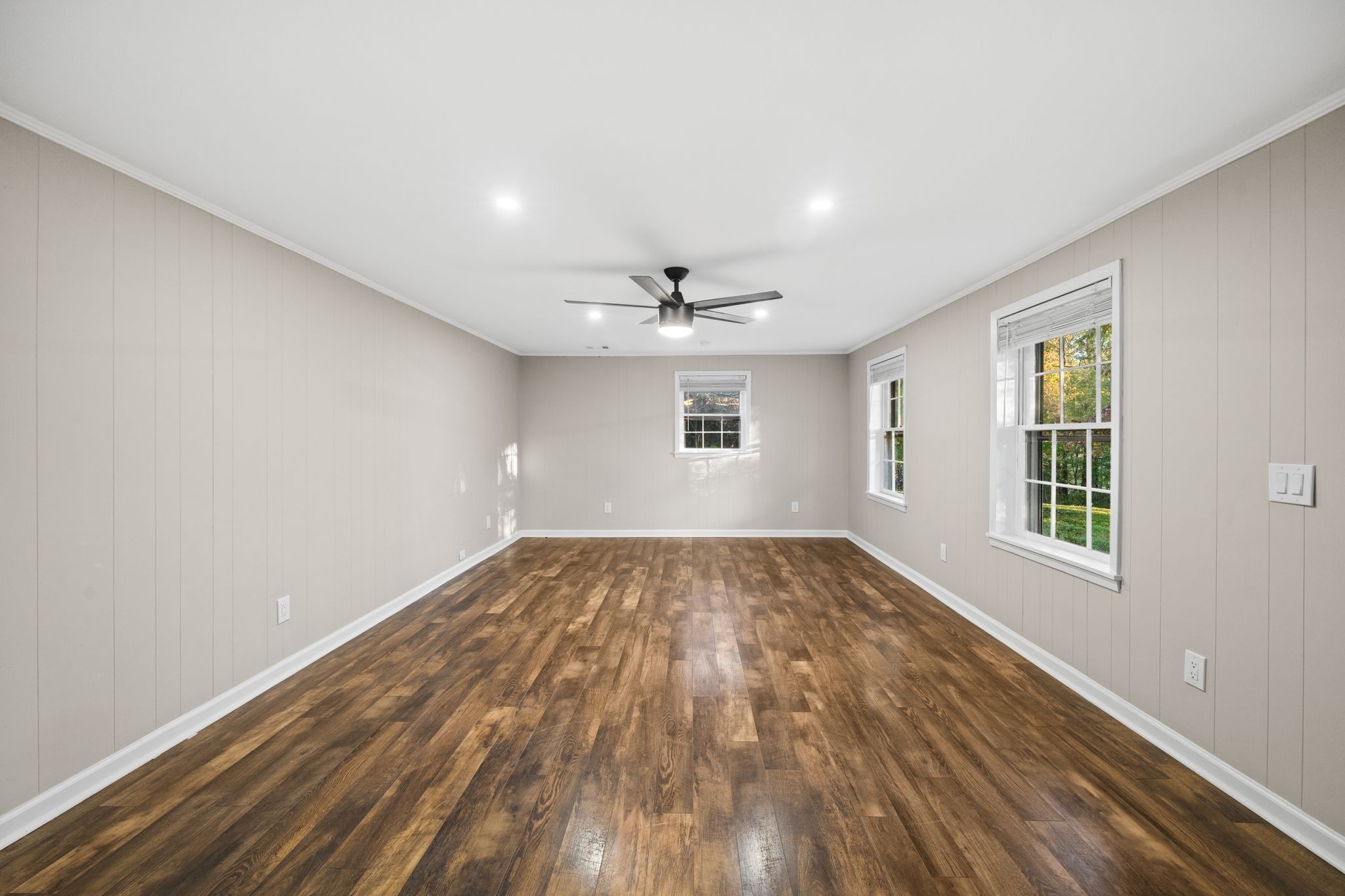 133 Mockerson Road Leoma, TN 38468 - Photo 19 of 33 wooden floor in an empty room with a window