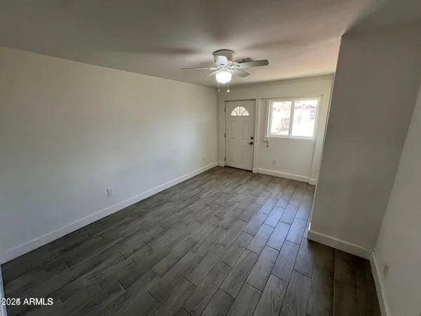 $1,850 | 382 West Cocopah Street, Phoenix, AZ 85003