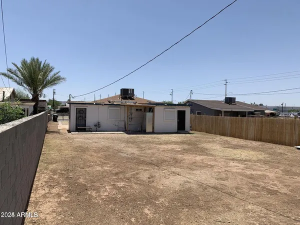 $1,850 | 382 West Cocopah Street, Phoenix, AZ 85003