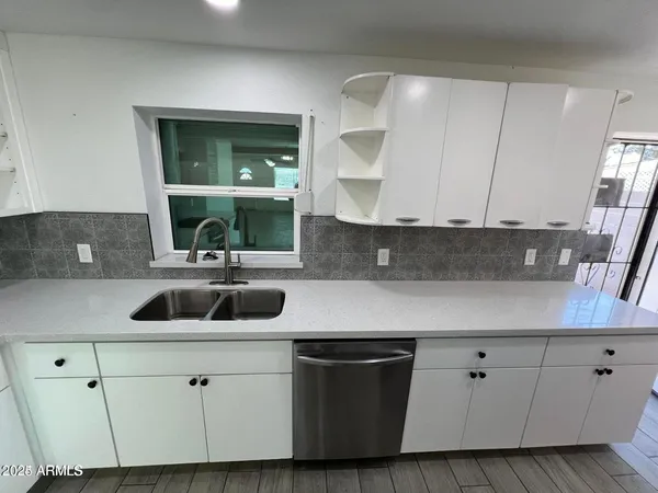 $1,850 | 382 West Cocopah Street, Phoenix, AZ 85003