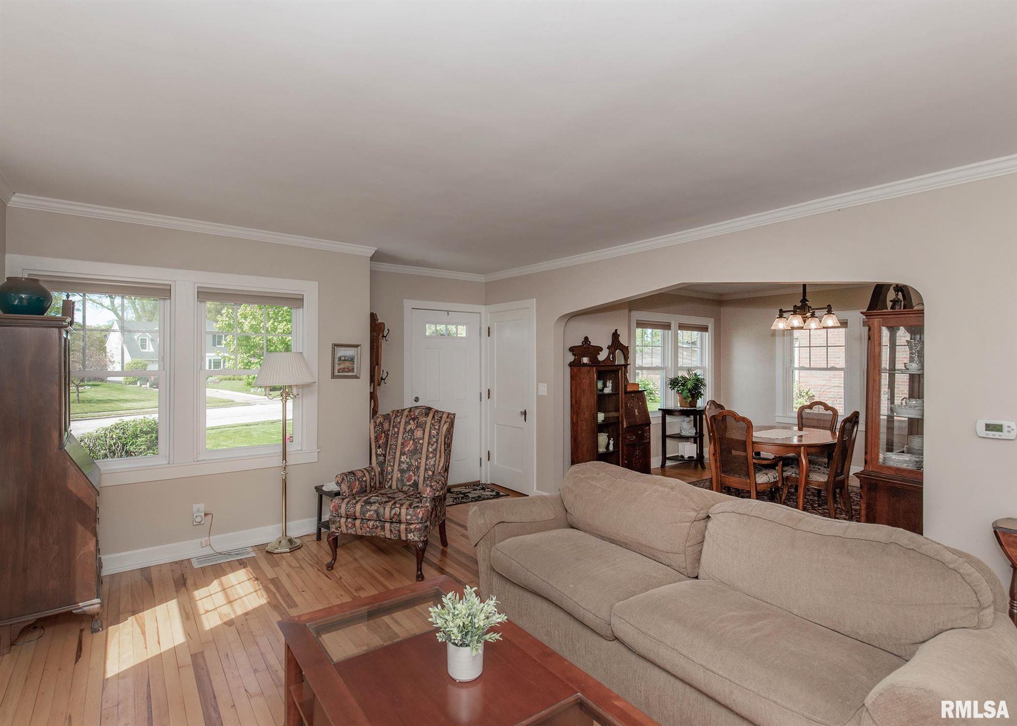 3415 Middle Road Davenport, IA 52803 - Photo 10 of 24 Gallery Image 10