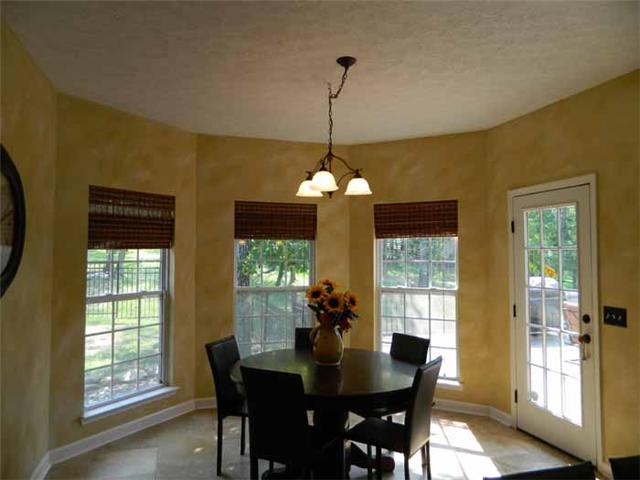 835 Ridgetop Drive Mount Juliet, TN 37122 - Photo 13 of 20 Breakfast Area: 13 x 13 - large Breakfast Area with an expanded bay window for a more spacious design and access to the deck and backyard
