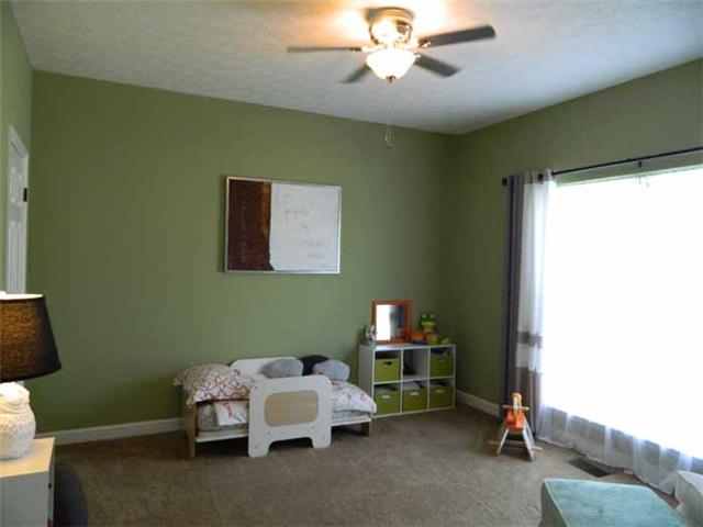 835 Ridgetop Drive Mount Juliet, TN 37122 - Photo 15 of 20 Office or Guest Room: 14 x 10 located off of the Foyer Area