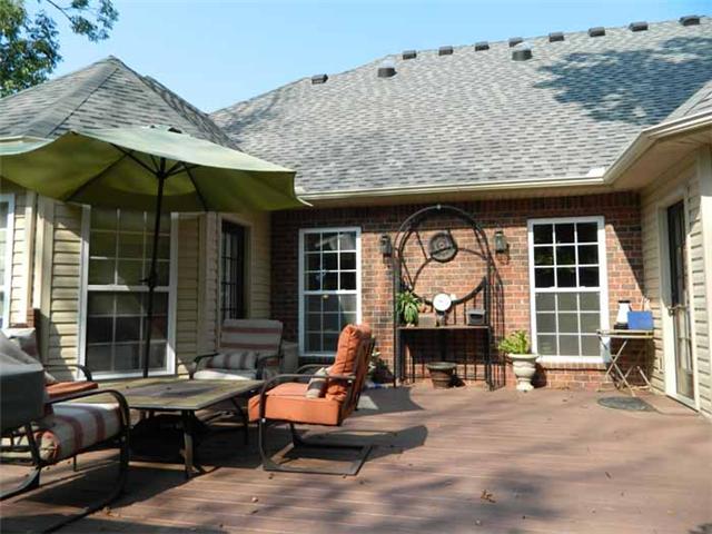 835 Ridgetop Drive Mount Juliet, TN 37122 - Photo 5 of 20 Additional view of the deck