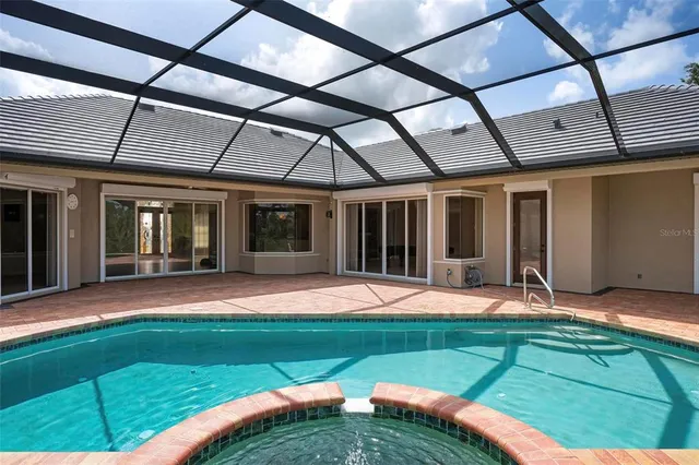 $1,139,000 | 8312 Misty Lake Circle, Sarasota, FL 34241