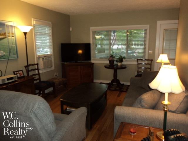 421 Taylor Avenue Rochester, MI 48307 - Photo 4 of 19