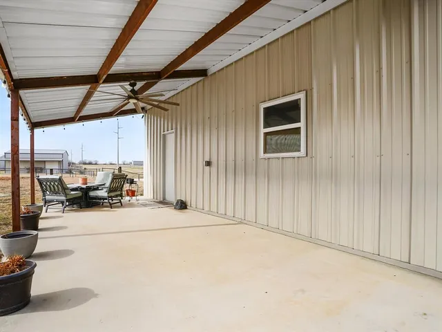 $3,700 | 173 Mdw Vista Drive, Rhome, TX 76078