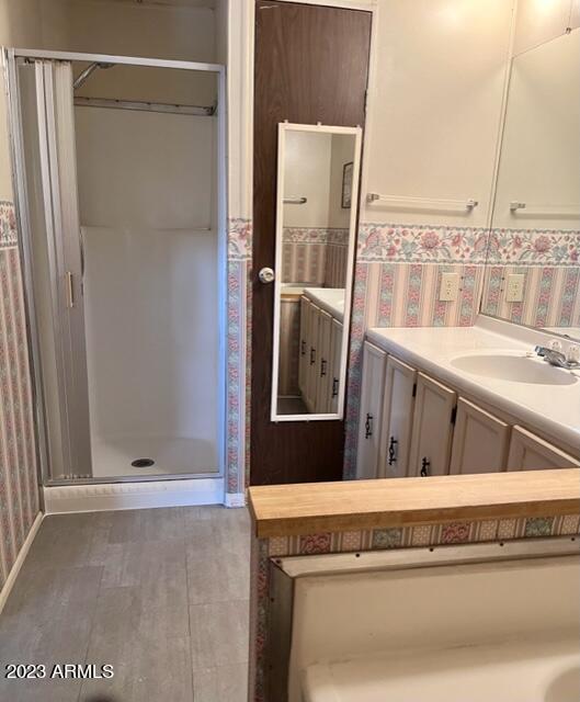 200 East Knox Road, Unit 34 Chandler, AZ 85225 - Photo 13 of 33 MASTER BATH 3 KNOX
