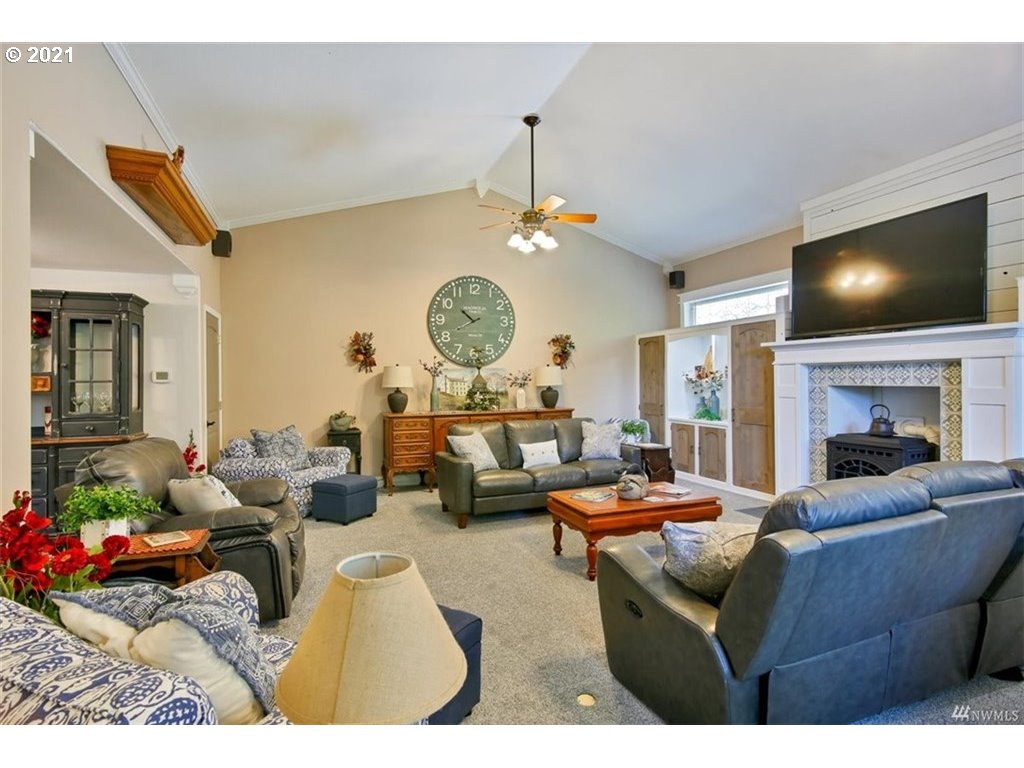 4205 Northwest 188th Street Ridgefield, WA 98642 - Photo 15 of 32