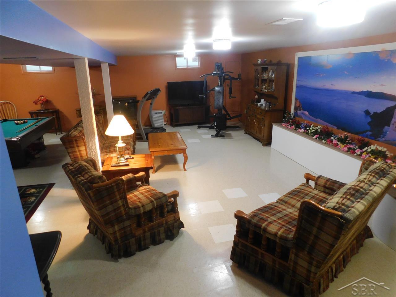 2236 South Miller Road Saginaw, MI 48609 - Photo 22 of 47 31354208-21.JPG