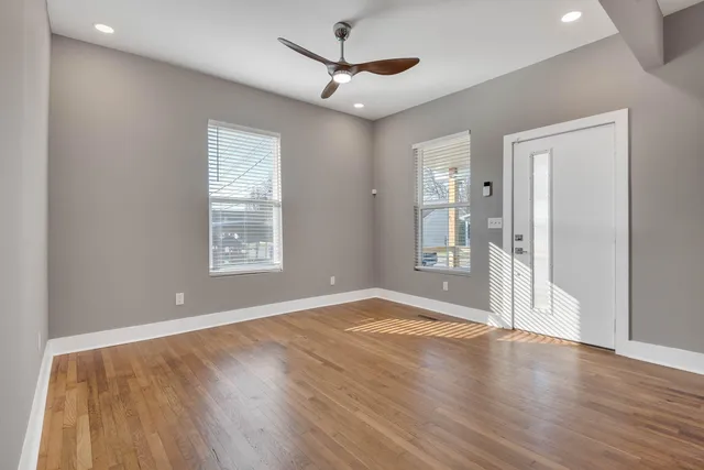 $2,150 | 508 Spears Avenue, Chattanooga, TN 37405