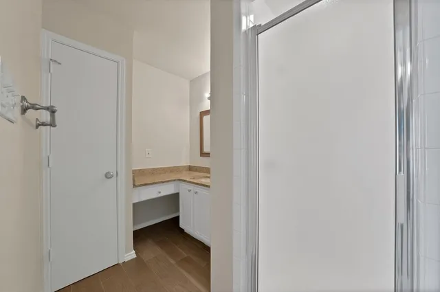 $475,000 | 460 Caviness Drive, Grapevine, TX 76051