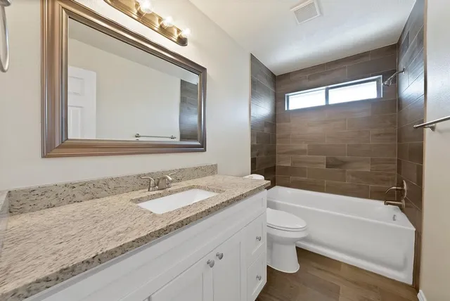 $475,000 | 460 Caviness Drive, Grapevine, TX 76051