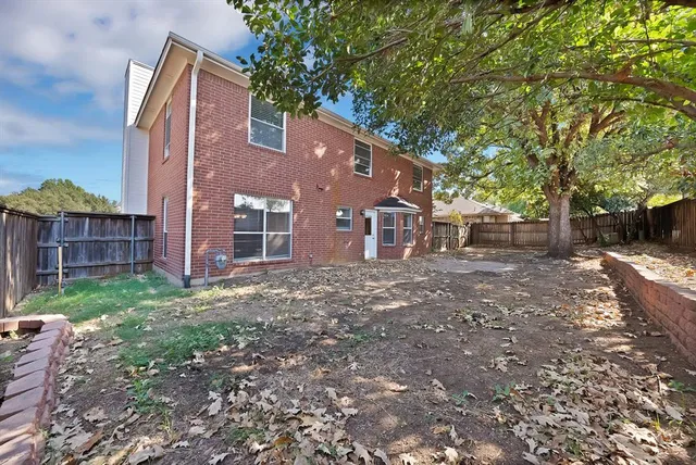 $475,000 | 460 Caviness Drive, Grapevine, TX 76051