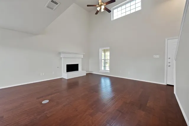 $475,000 | 460 Caviness Drive, Grapevine, TX 76051