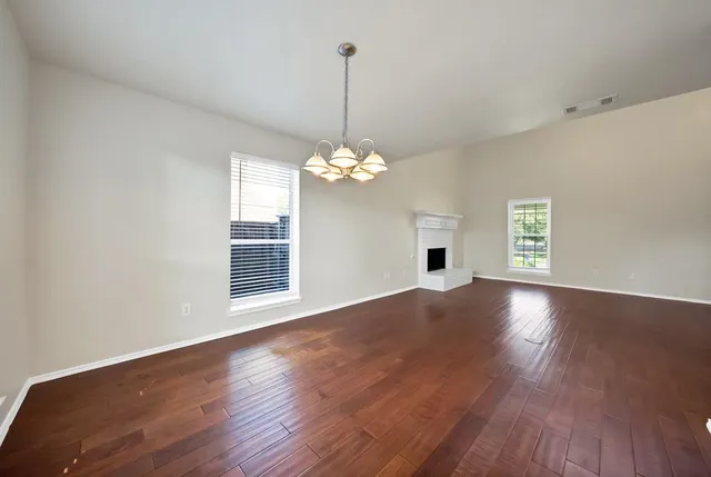 $475,000 | 460 Caviness Drive, Grapevine, TX 76051