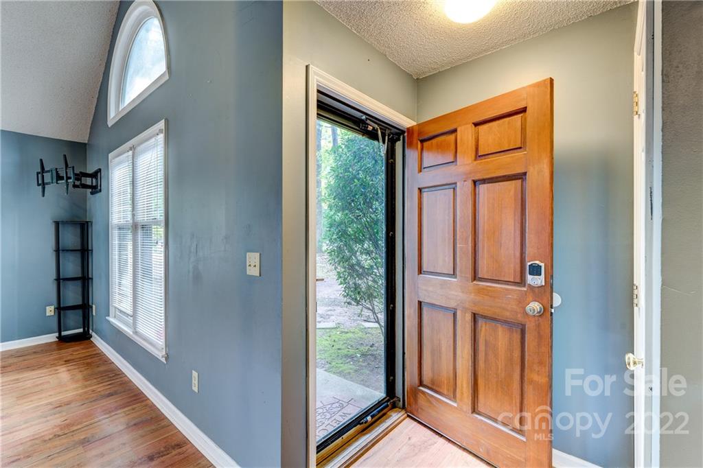 114 Banksridge Road Fort Mill, SC 29715 - Photo 4 of 30