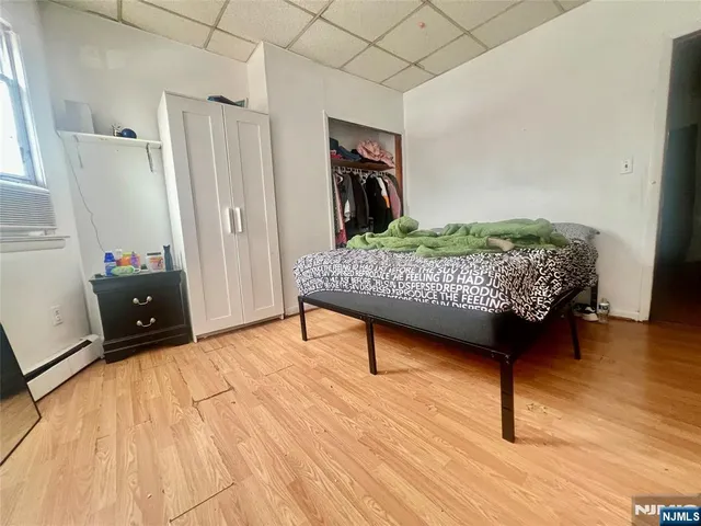 $500,000 | 168 Christie Street, Newark, NJ 07105