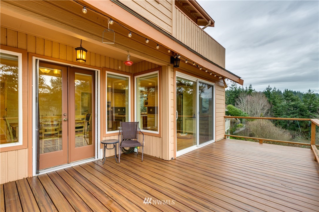220 Sea Pines Road Bellingham, WA 98229 - Photo 30 of 40 a view of swimming pool with seating space