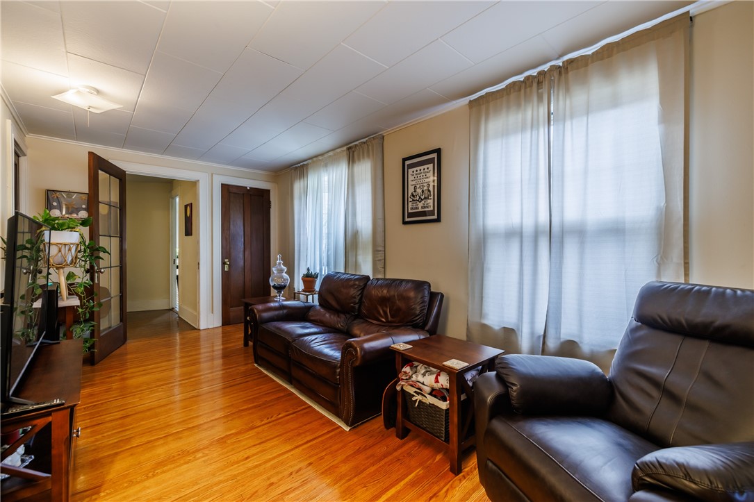 114 Field Street Rochester, NY 14620 - Photo 11 of 50