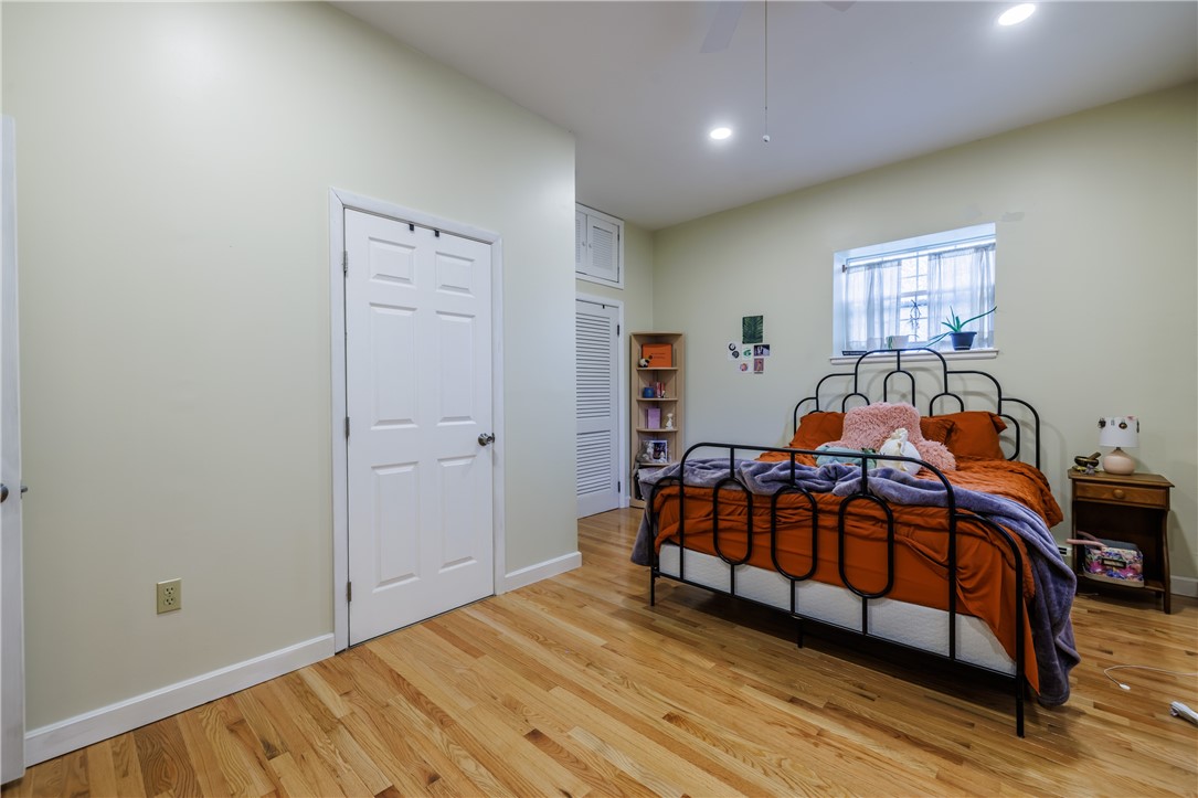 114 Field Street Rochester, NY 14620 - Photo 29 of 50