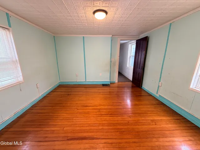 $85,000 | 44 South Perry Street, Johnstown, NY 12095