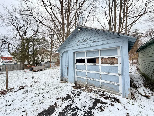 $85,000 | 44 South Perry Street, Johnstown, NY 12095