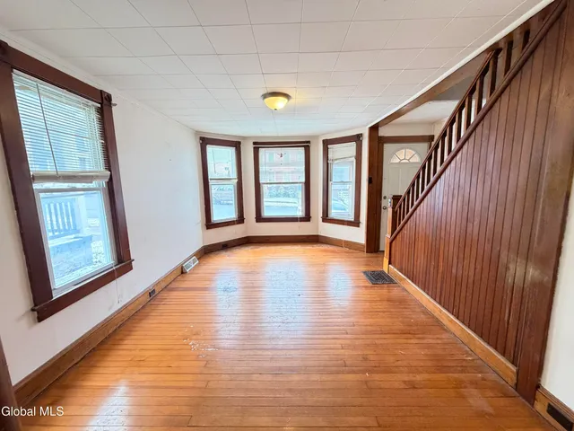 $85,000 | 44 South Perry Street, Johnstown, NY 12095