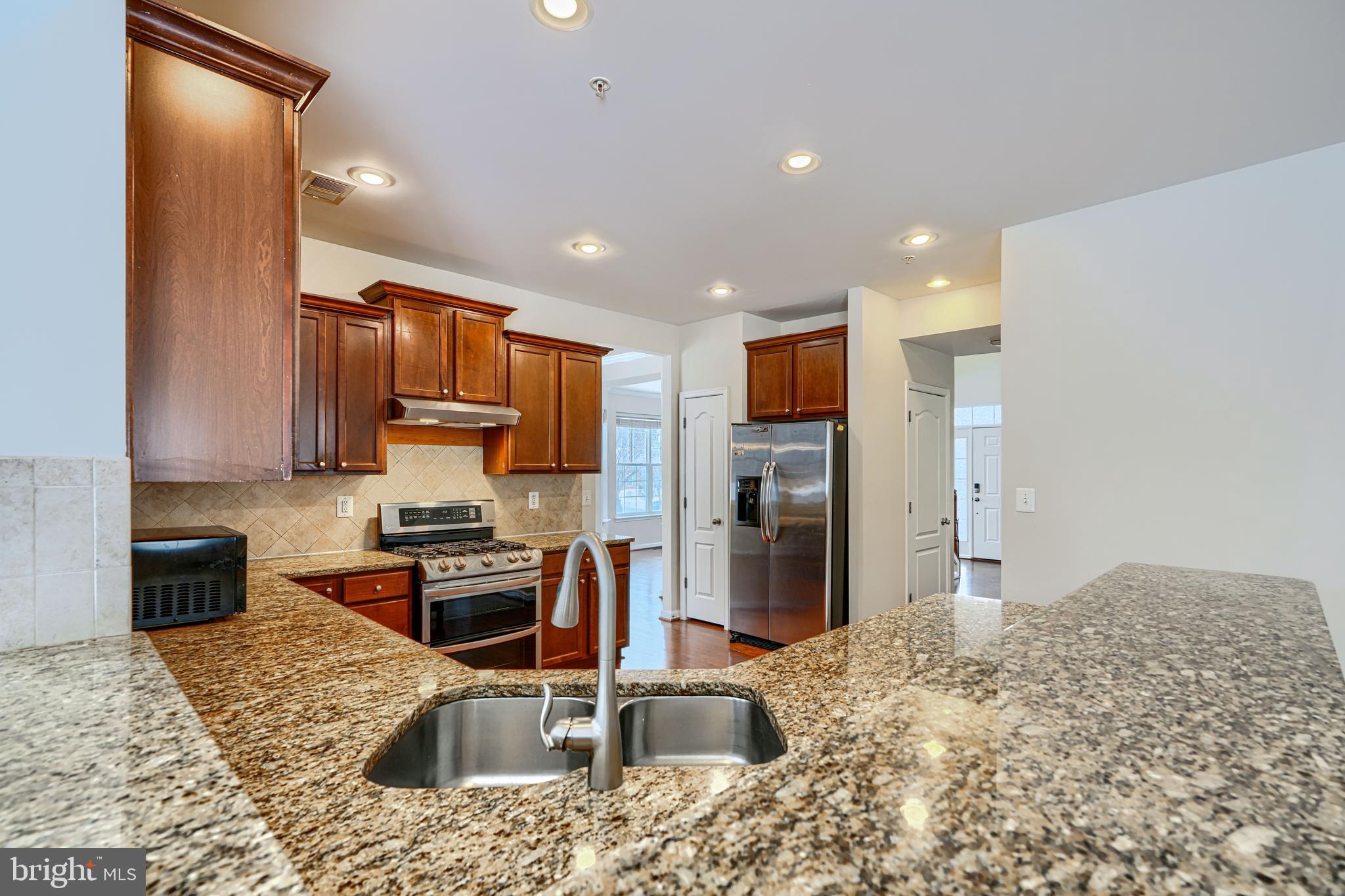 5908 Gambrill Circle White Marsh, MD 21162 - Photo 14 of 54