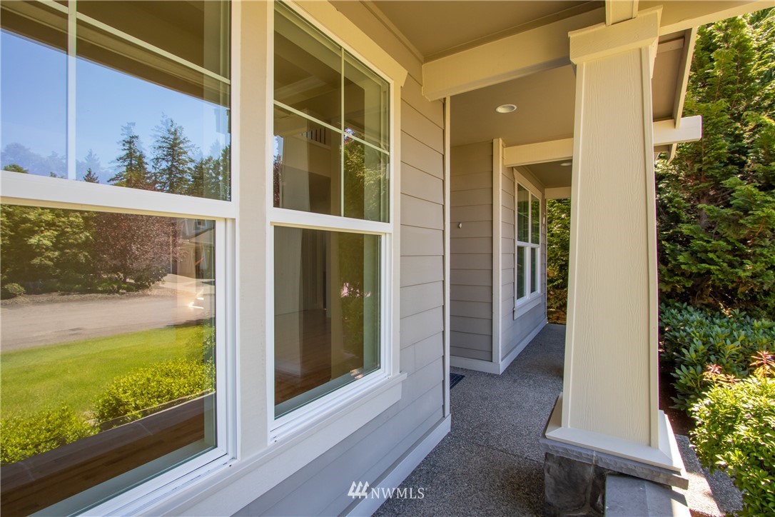 4698 Rutherford Circle Southwest Port Orchard, WA 98367 - Photo 3 of 32 Gallery Image 3