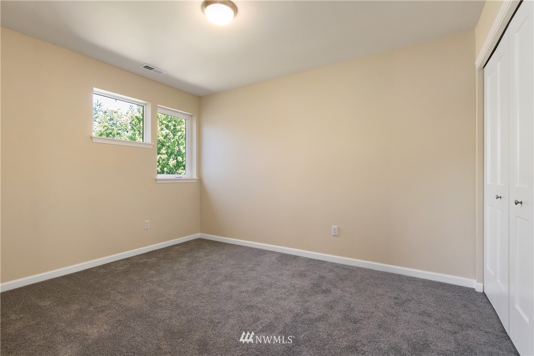 4698 Rutherford Circle Southwest Port Orchard, WA 98367 - Photo 23 of 32 Gallery Image 23