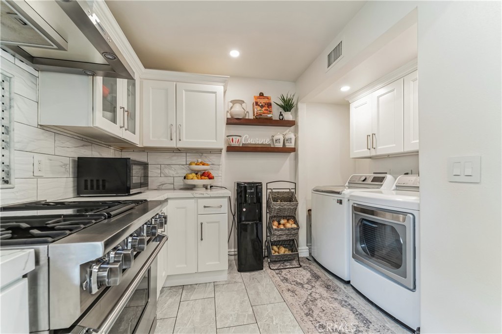 21366 Rios Street Woodland Hills, CA 91364 - Photo 19 of 25