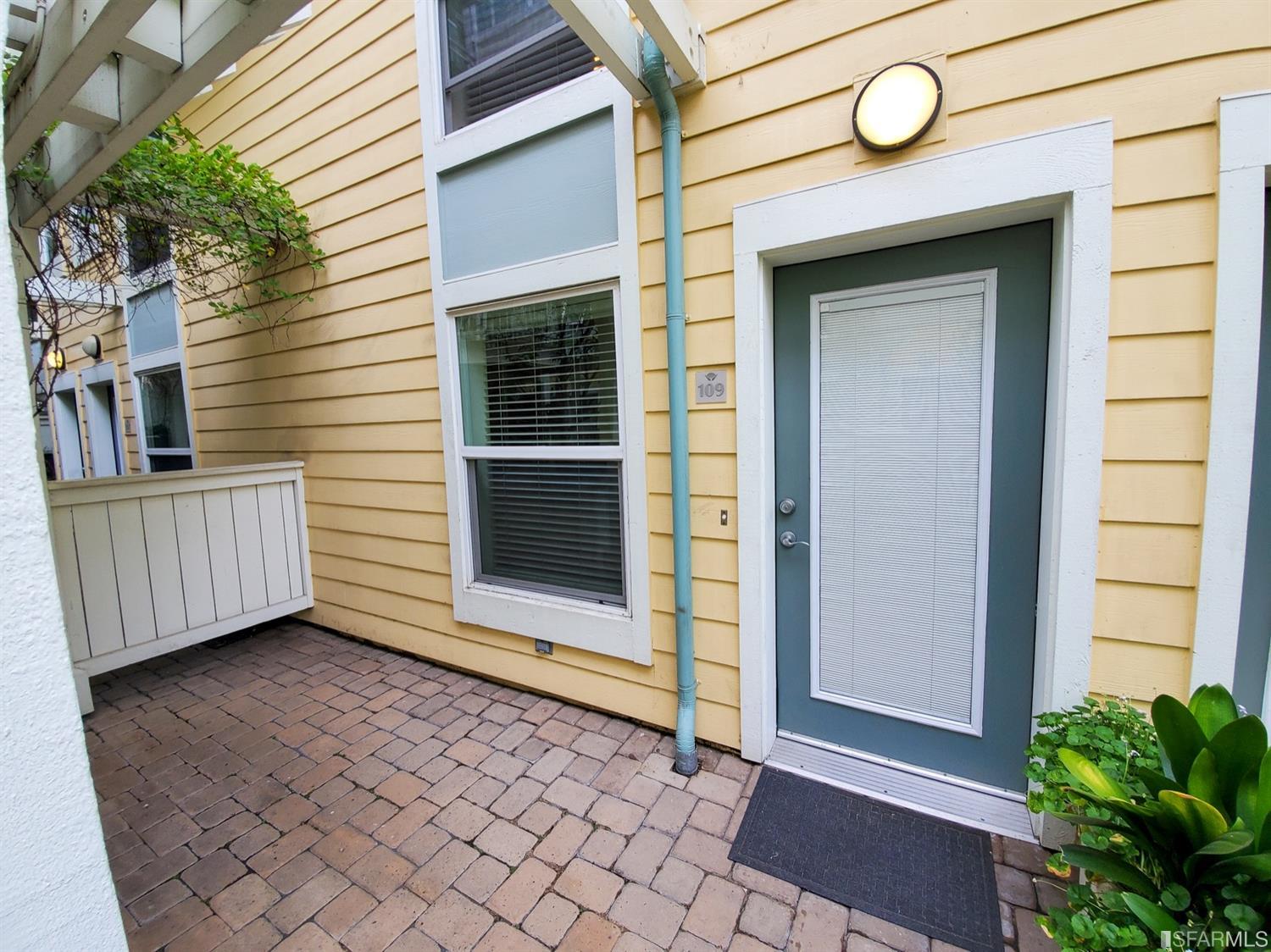 655 12th Street Oakland, CA 94607 - Photo 31 of 37