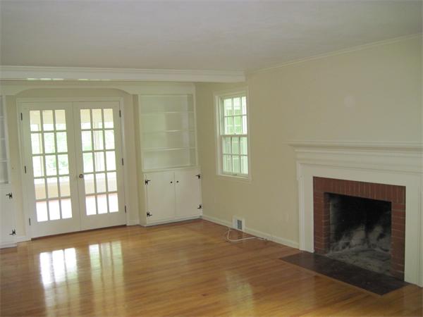 77 Ridge Road East Longmeadow, MA 01028 - Photo 3 of 20 Gallery Image 3