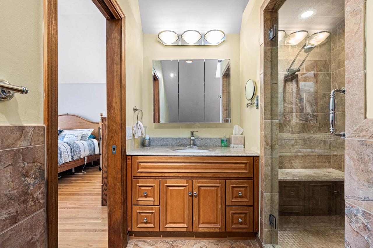 32 Lindsay Road Hooksett, NH 03106 - Photo 13 of 28