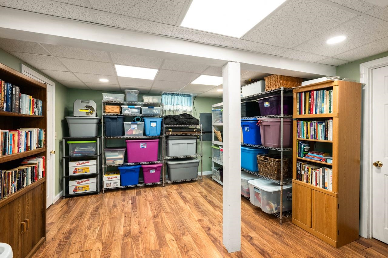 32 Lindsay Road Hooksett, NH 03106 - Photo 21 of 28