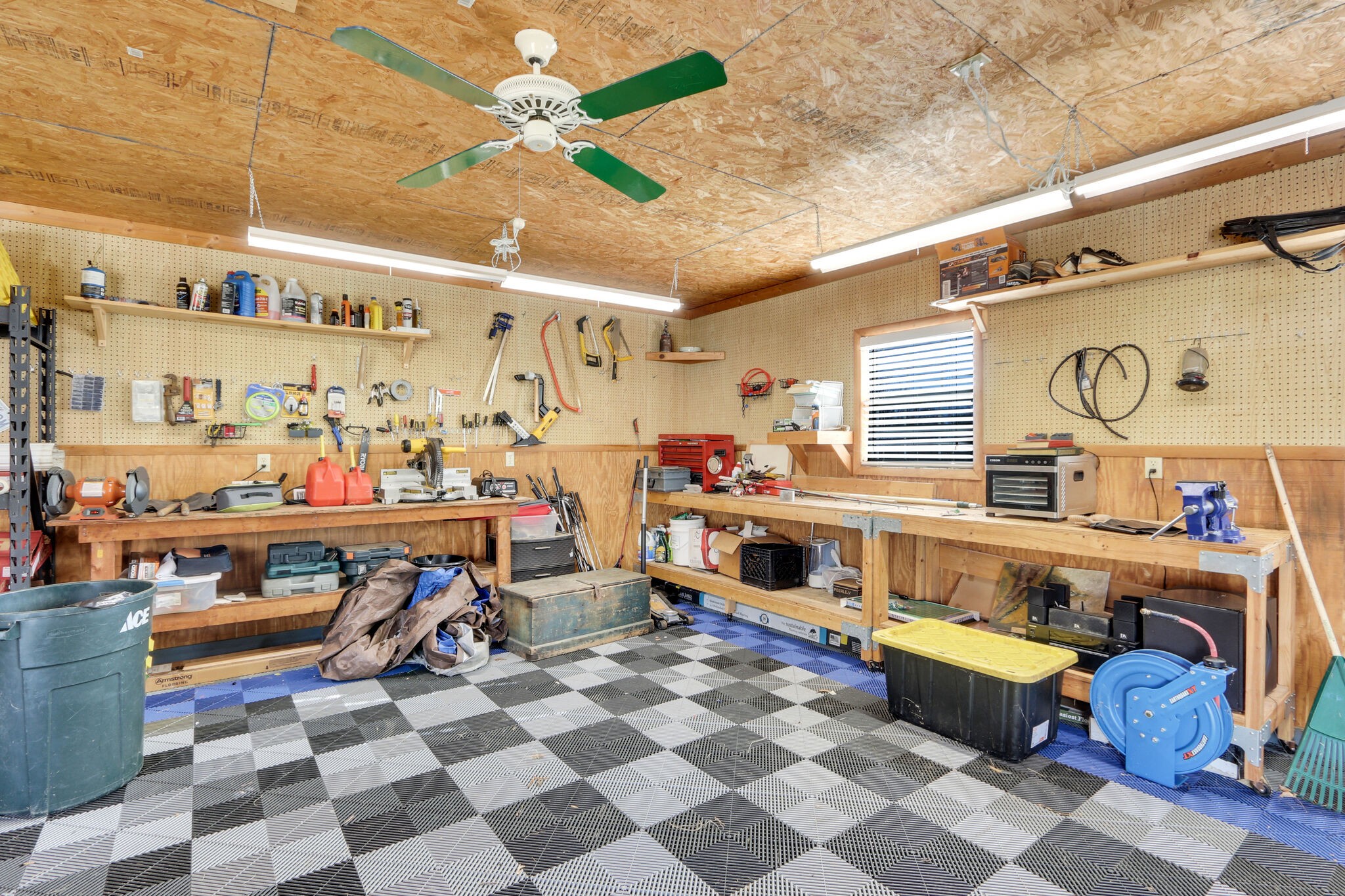 1444 Hardison Road Columbia, TN 38401 - Photo 27 of 33 Gallery Image 27