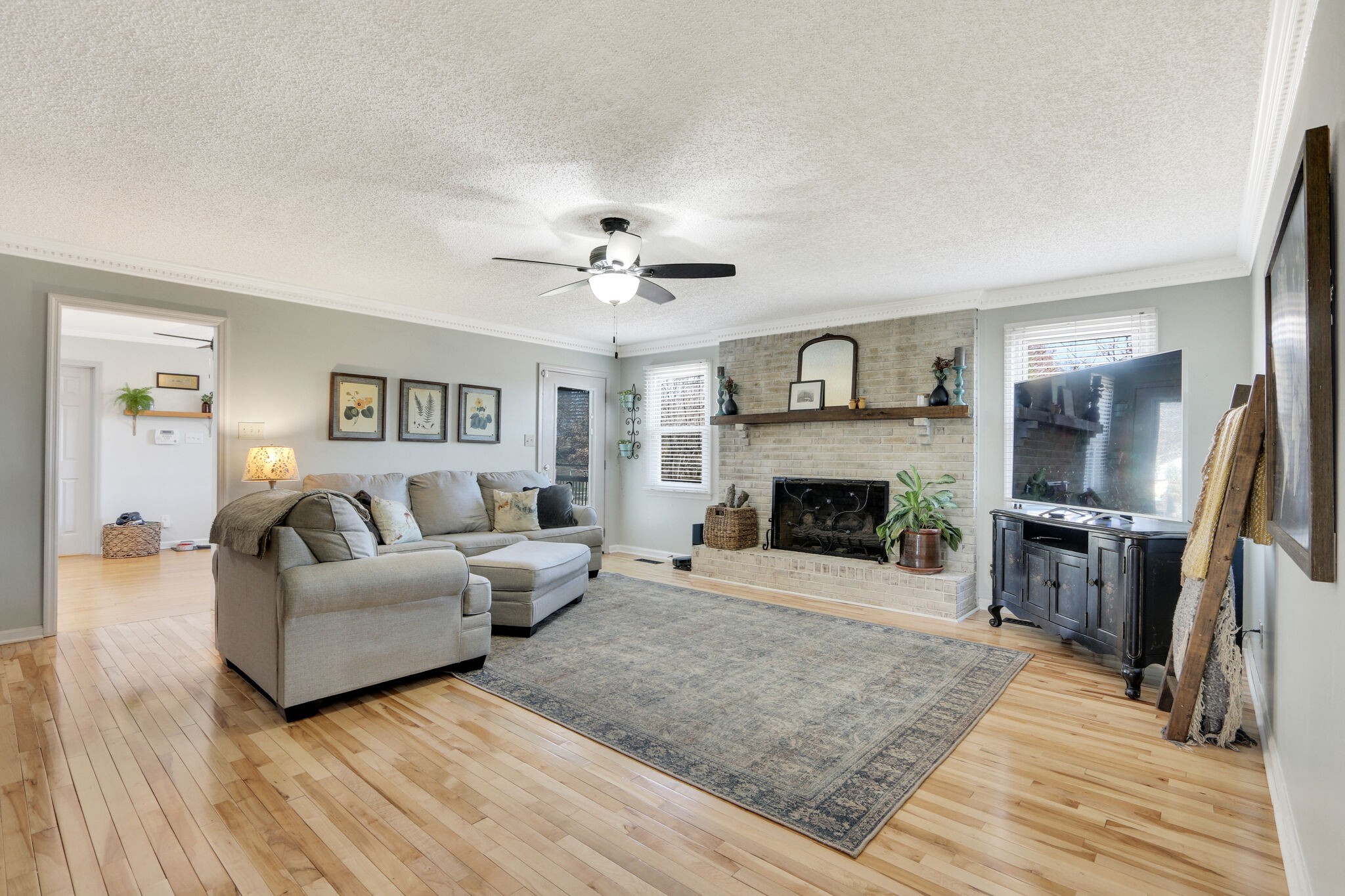 1444 Hardison Road Columbia, TN 38401 - Photo 6 of 33 Gallery Image 6