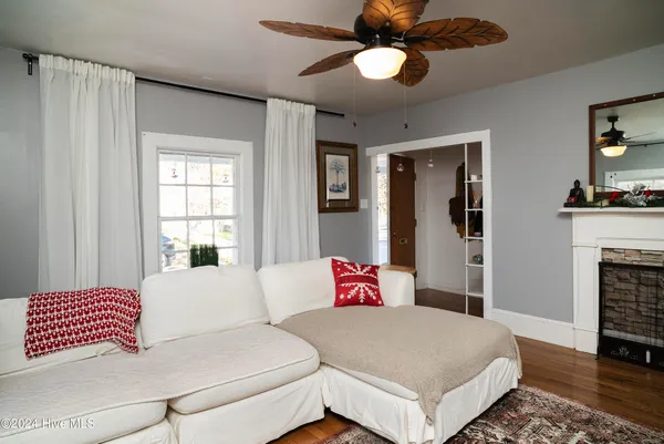 $279,000 | 414 Phillips Street, Edenton, NC 27932