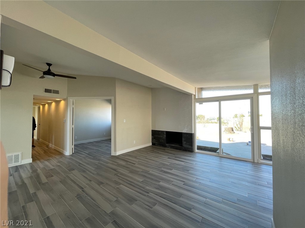642 St Andrews Road Henderson, NV 89015 - Photo 13 of 29 Gallery Image 13