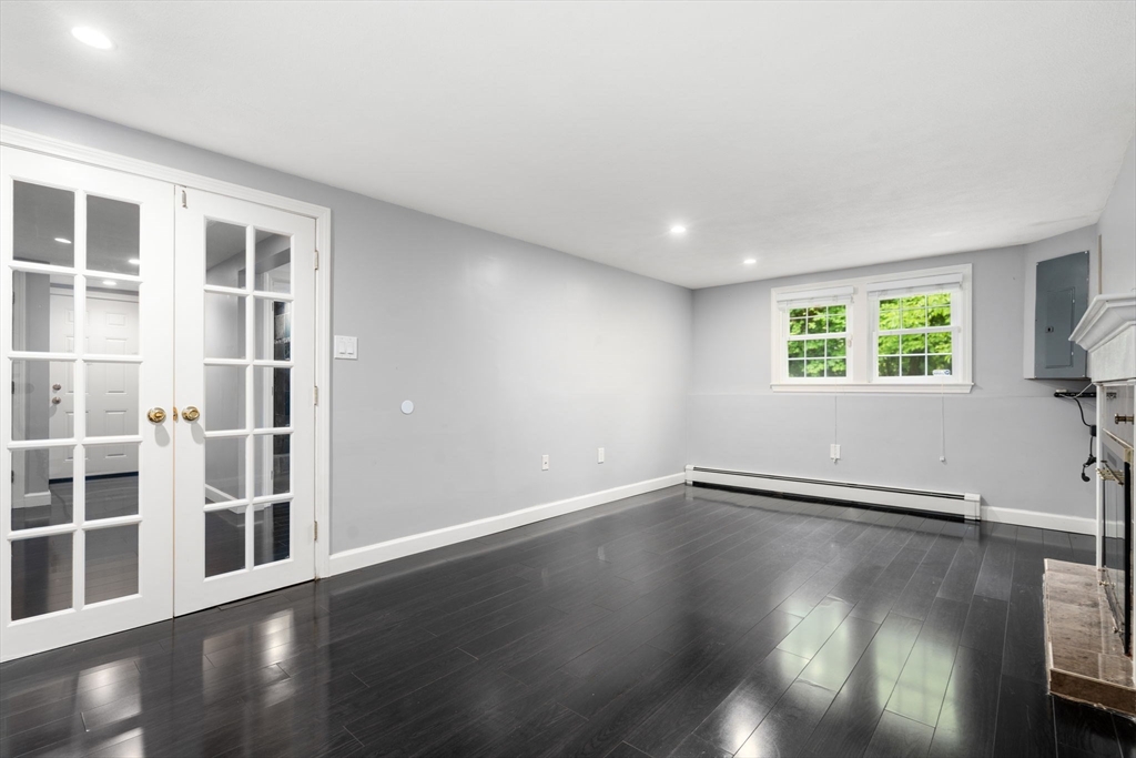 231 Totten Pond Road Waltham, MA 02451 - Photo 17 of 31 Gallery Image 17