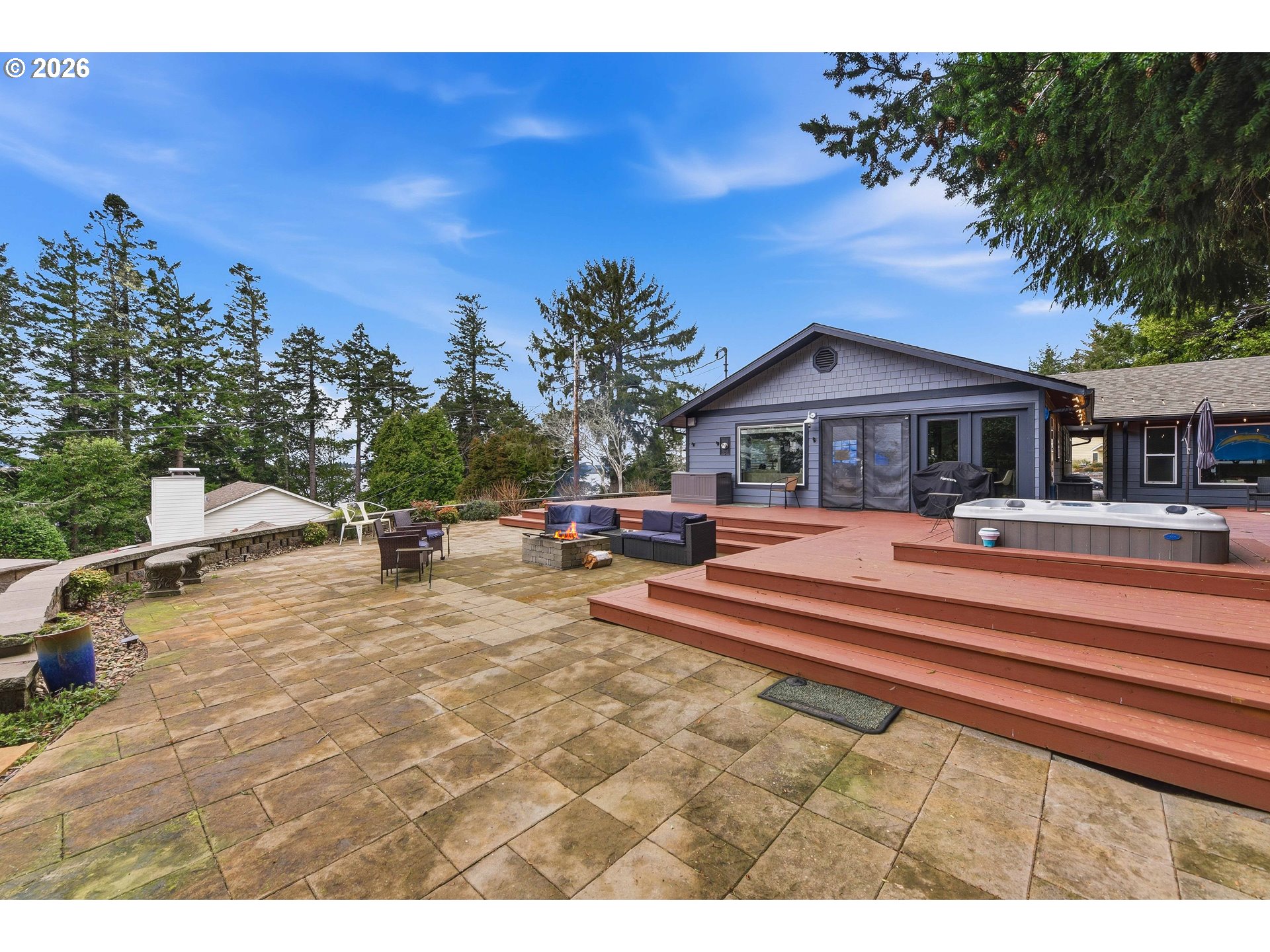 93930 Bridge View Lane North Bend, OR 97459 - Photo 40 of 46