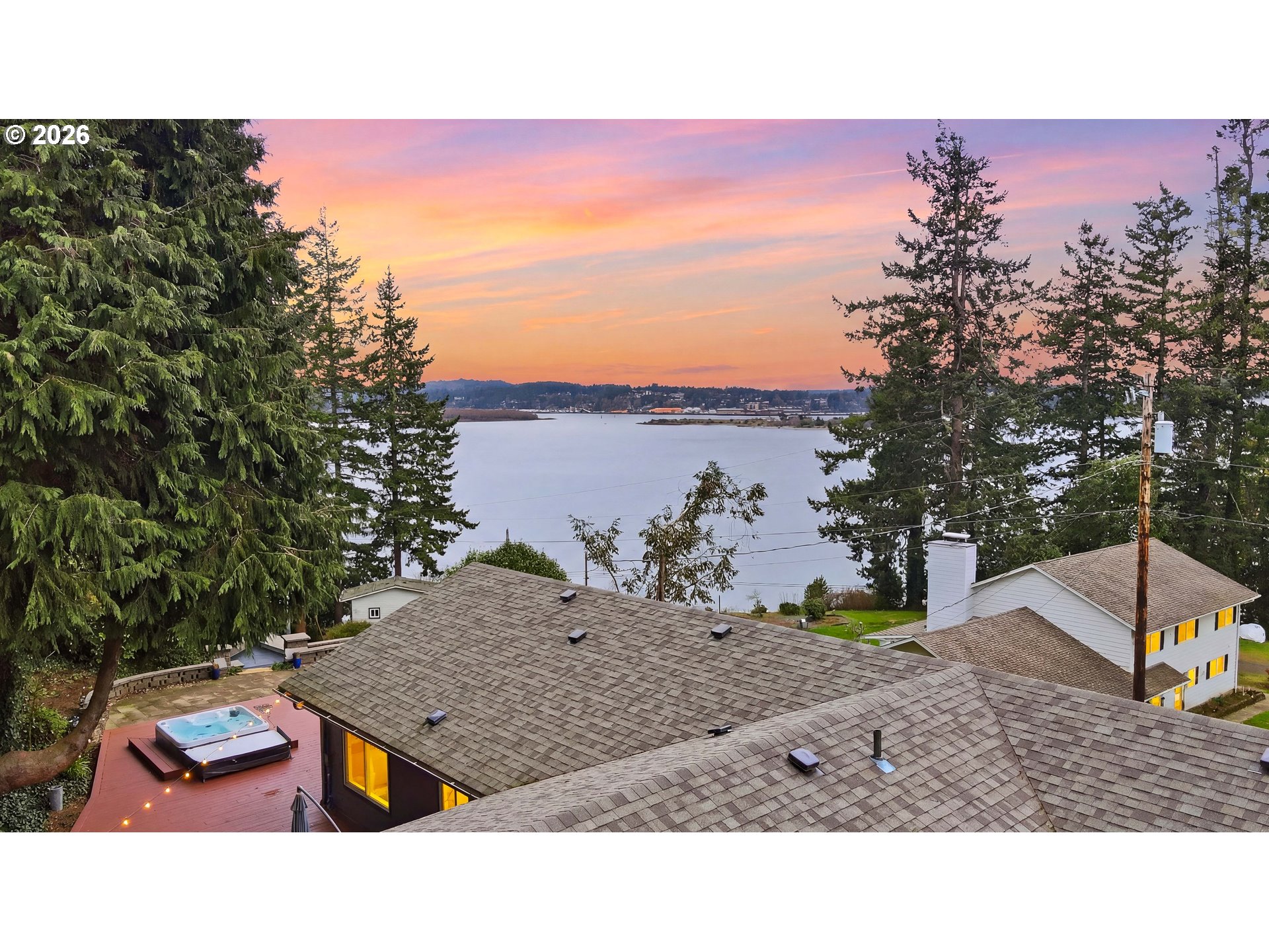 93930 Bridge View Lane North Bend, OR 97459 - Photo 6 of 46