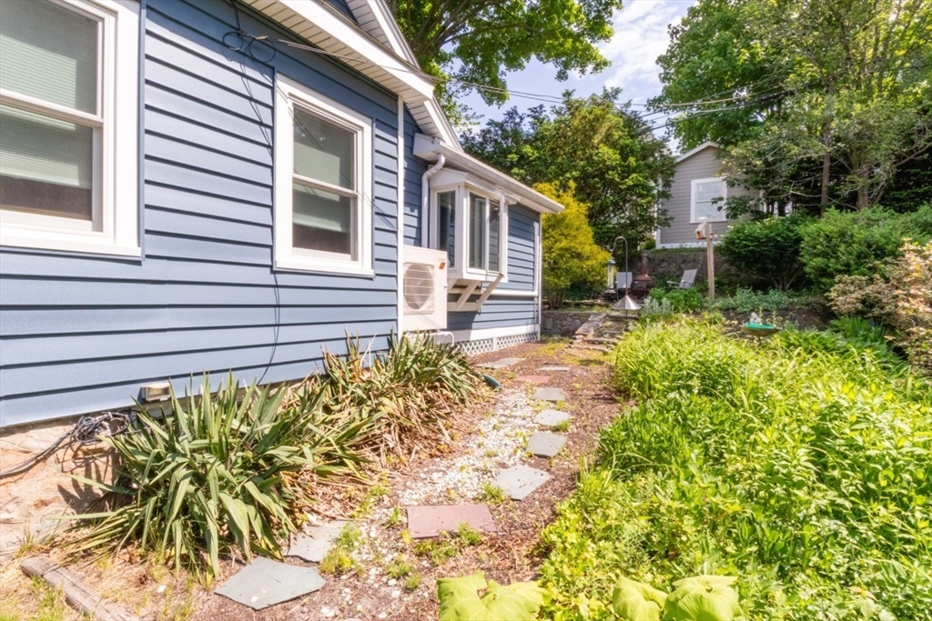 79 Redlands Road Boston, MA 02132 - Photo 28 of 33